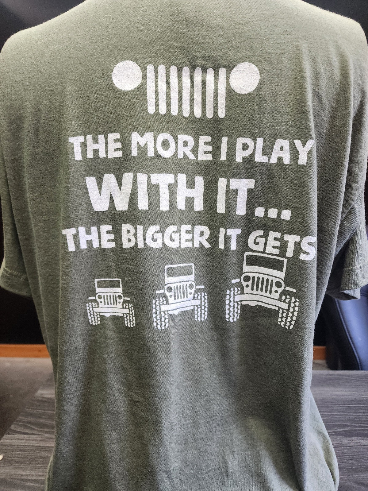 T-SHIRT-PLAY WITH IT