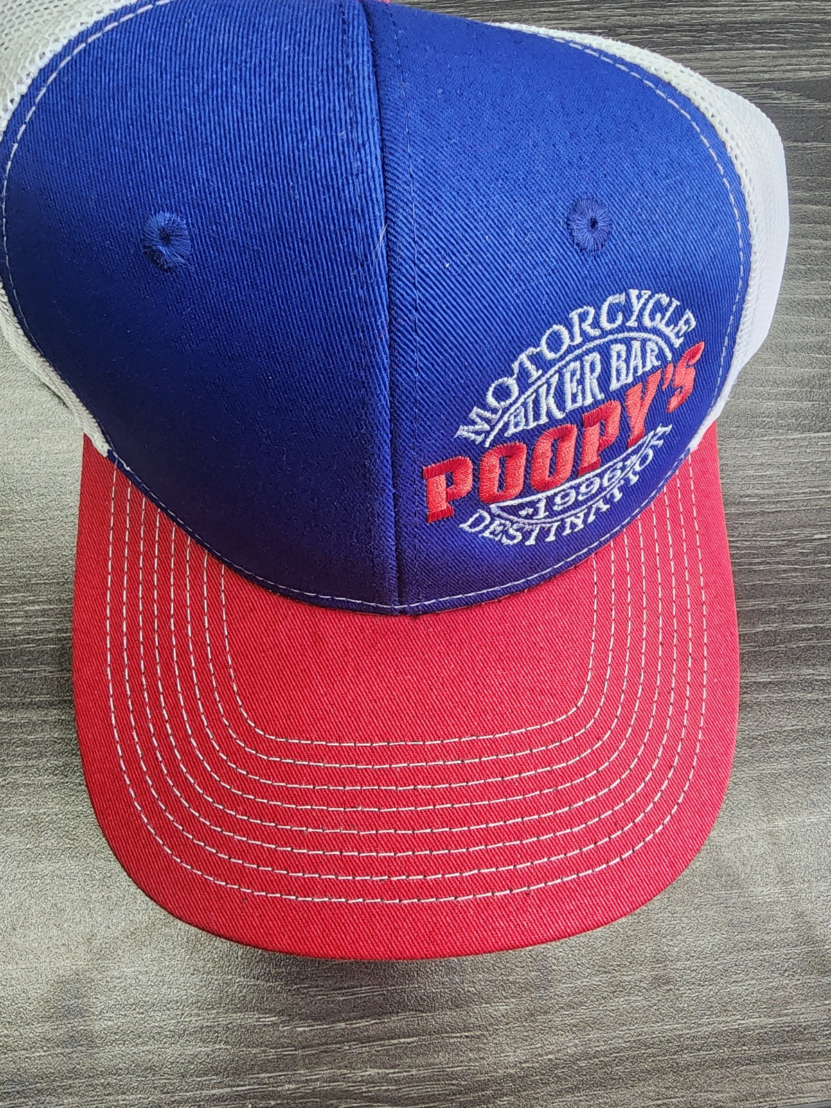 HAT-CIRCLE ON THE SIDE-RWB